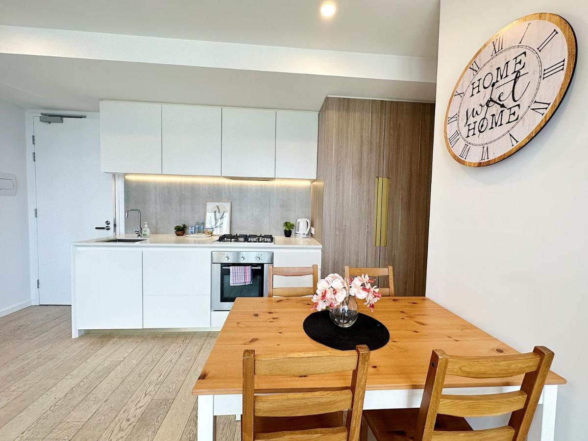 Beautiful Skyview Cbd Highrise 3Beds With Carpark Available Apartment Мелбърн Екстериор снимка
