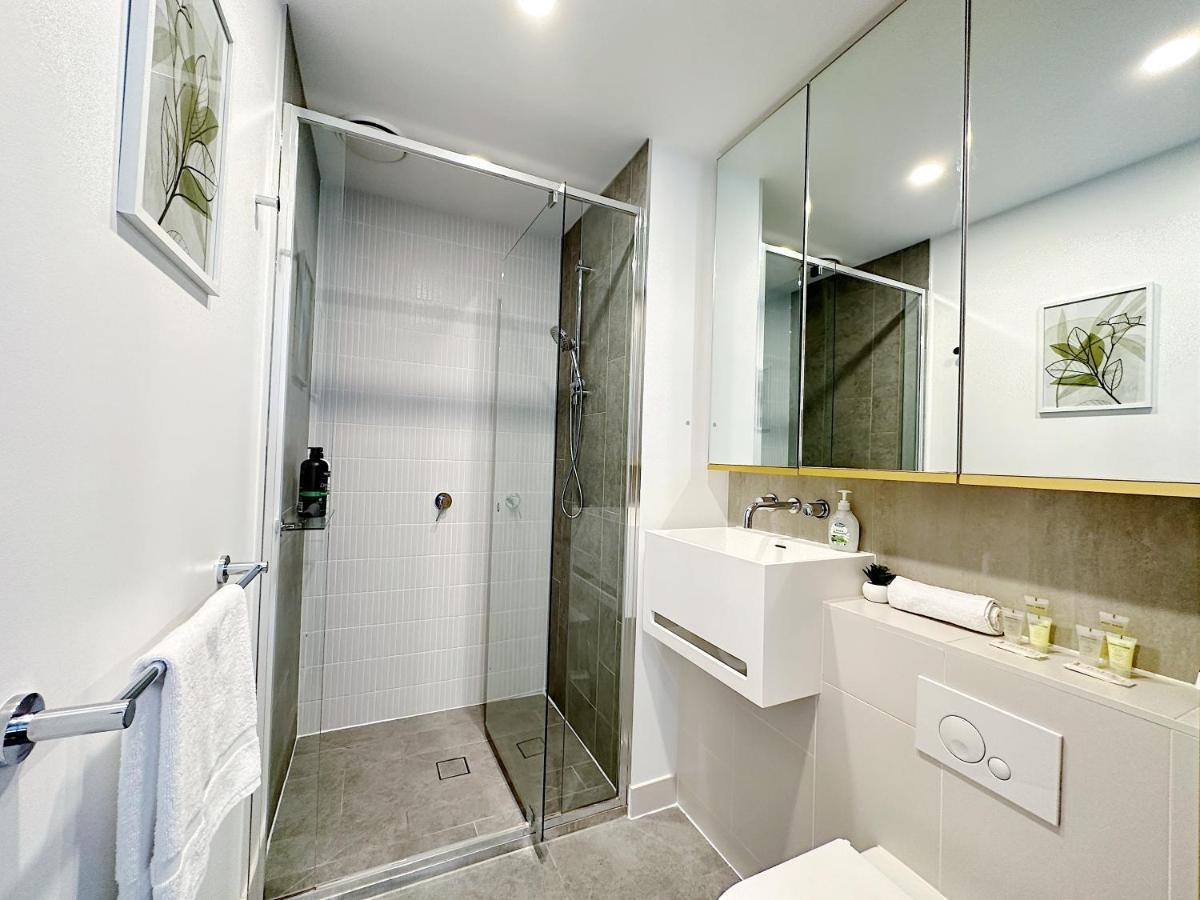 Beautiful Skyview Cbd Highrise 3Beds With Carpark Available Apartment Мелбърн Екстериор снимка
