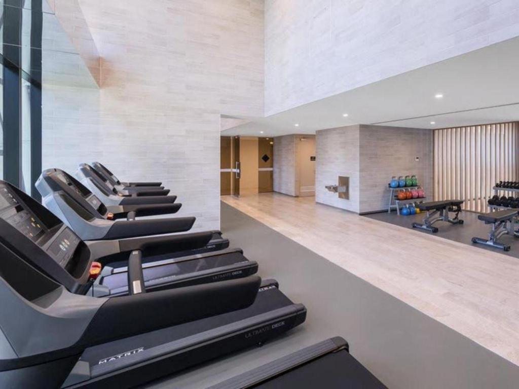 Beautiful Skyview Cbd Highrise 3Beds With Carpark Available Apartment Мелбърн Екстериор снимка